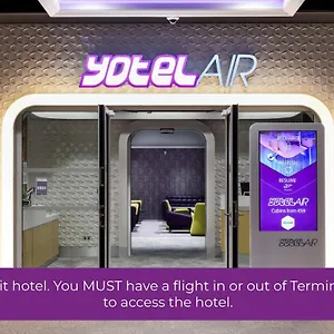 Yotelair Paris Cdg - Transit - Terminal 2e *** Roissy-en-France