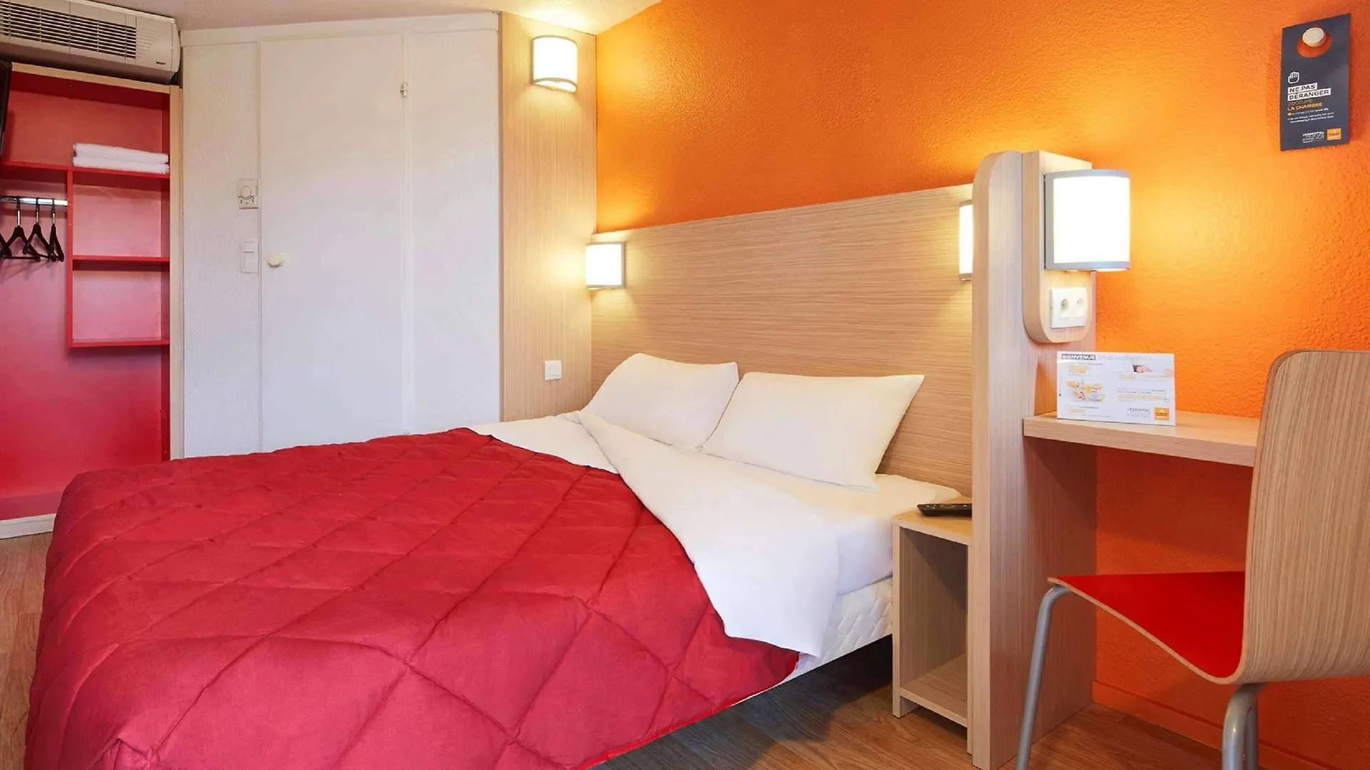 Hotel Premiere Classe Roissy CDG - Paris Nord 2 - Parc des Expositions